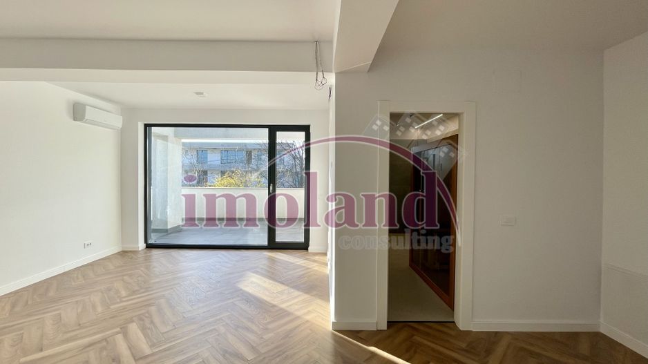 Vanzare Vila 250 mp 6 camere 4 bai, finisaje premium | Iancu Nicolae - Poză 11