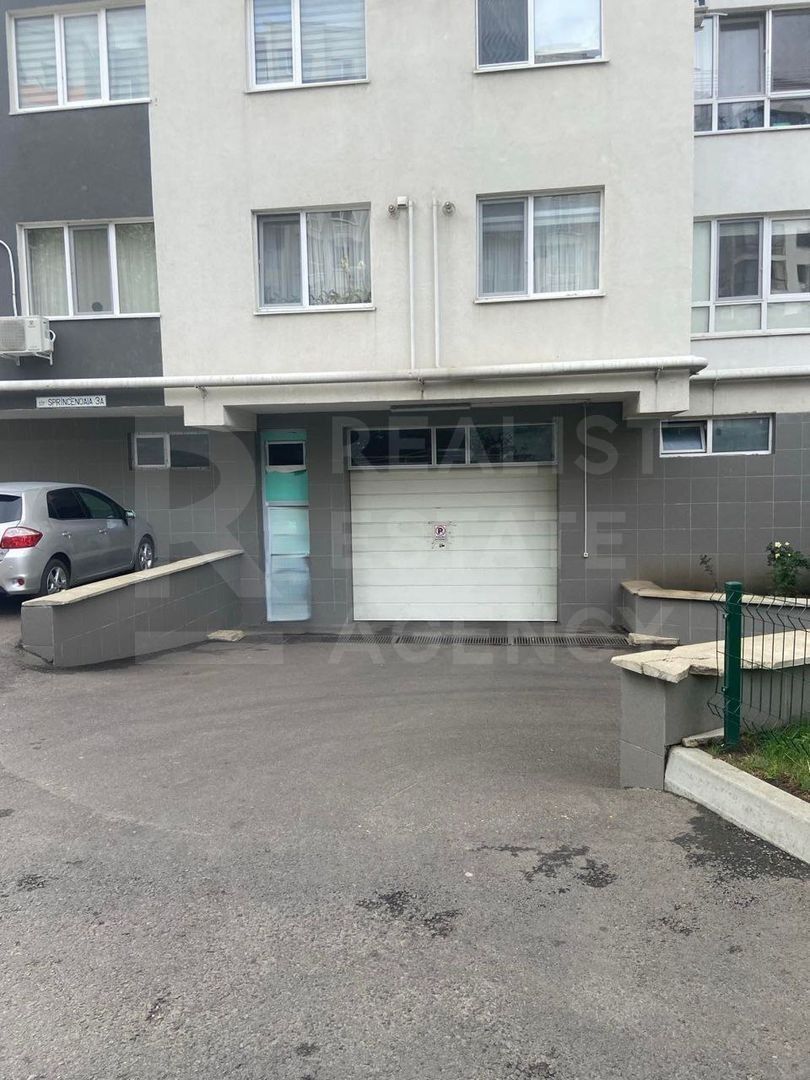 Vânzare, parcare , 20 mp, strada Sprîncenoaia, Centru - Poză 1