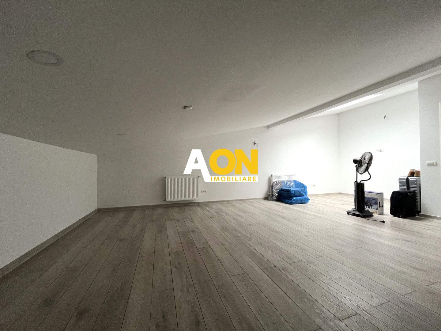 Casă înșiruită, P+E+M, 5 Camere, Zona Micești - Poză 17