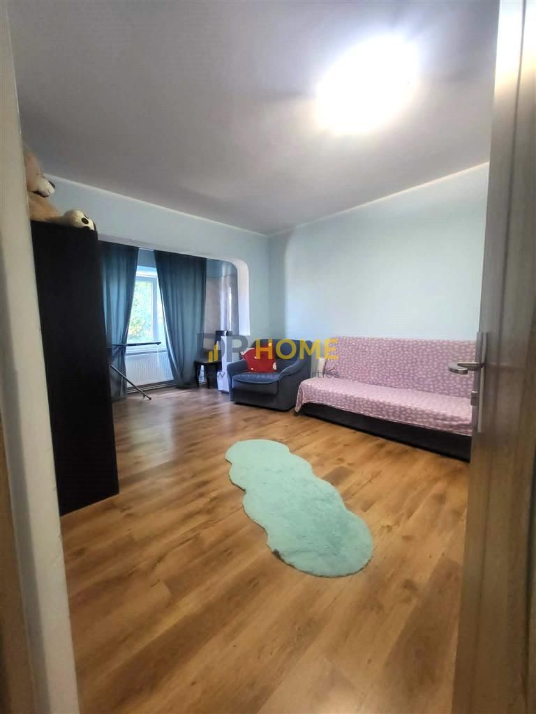 Apartament 2 Camere, Decomandat, etaj 2 din 3 - Poză 9