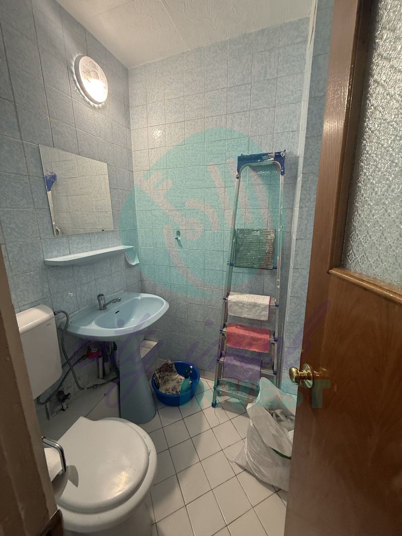 3 cam in zona Vitan Mall - Poză 12