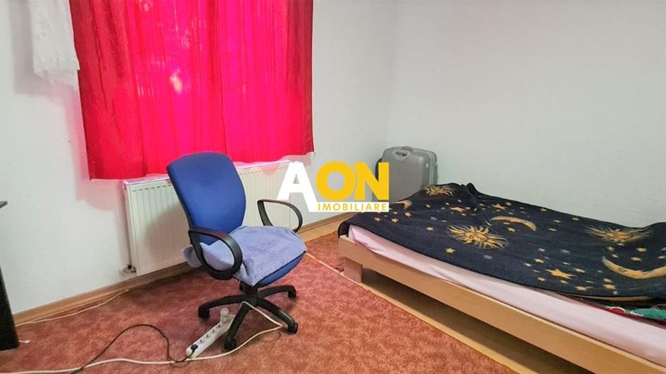 Casa pentru 2 familii, 7 Camere, 2 Garaje, 1500MP Teren - Poză 8