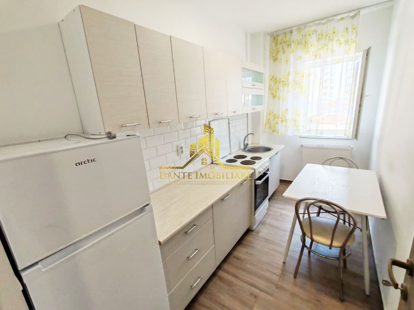 2 camere, decomandat, mobilat modern, parcare, Buna Ziua, zona AUDI - Poză 16