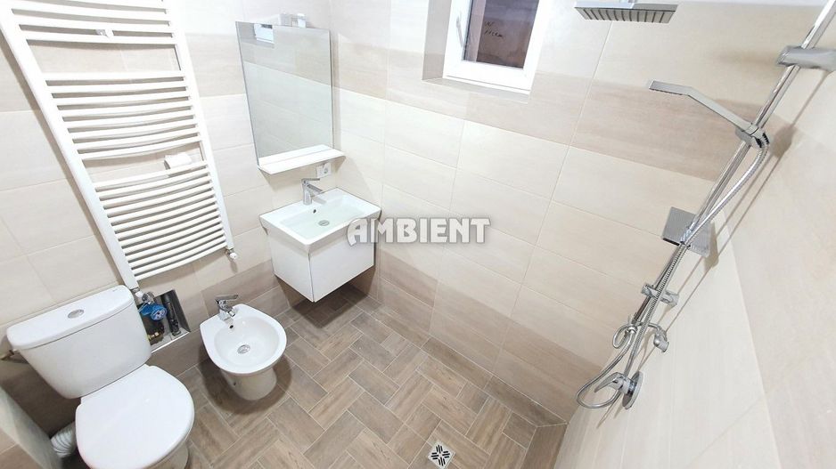 Apartament 2 camere, etaj 1, renovat complet, zona Centru; - Poză 4