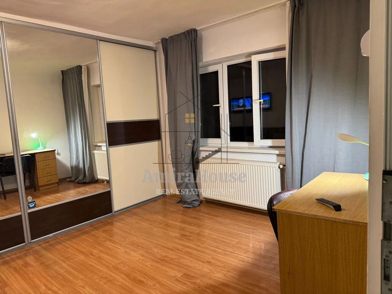 Apartament 1 camera, 32 mp, parcare in curtea interiara, str Bucuresti - Poză 3