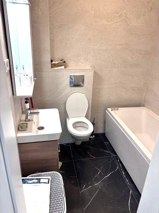 🏡 Închiriez Apartament 3 camere, 90 mp, bloc nou 2024, 2 băi, Titan - Poză 7
