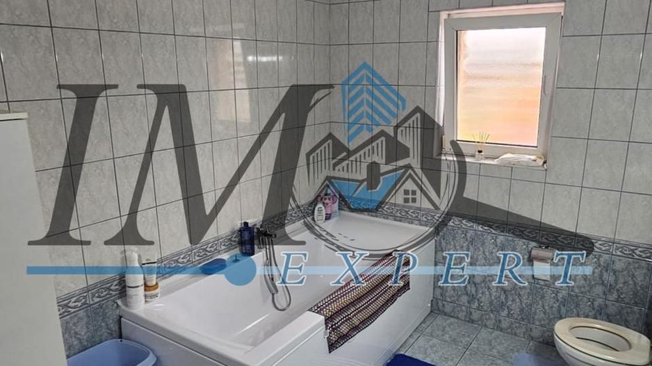 Casa\vila de vanzare Soimus Jud. HD - Poză 4