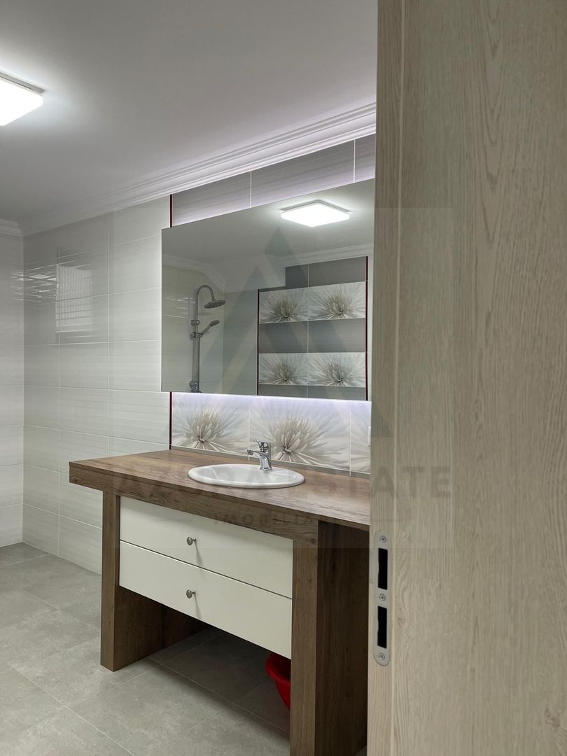 Vila 360 mp utili super exclusivista si teren 750 mp in Sibiu - Poză 23