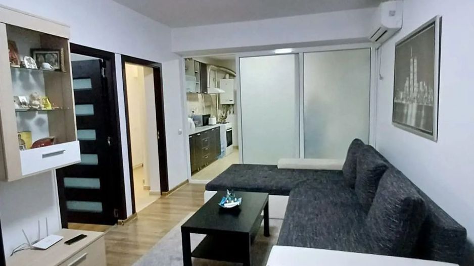 APARTAMENT 3 CAMERE, LEONIDA, CENTRALA, MOBILAT-UTILAT - Poză 2