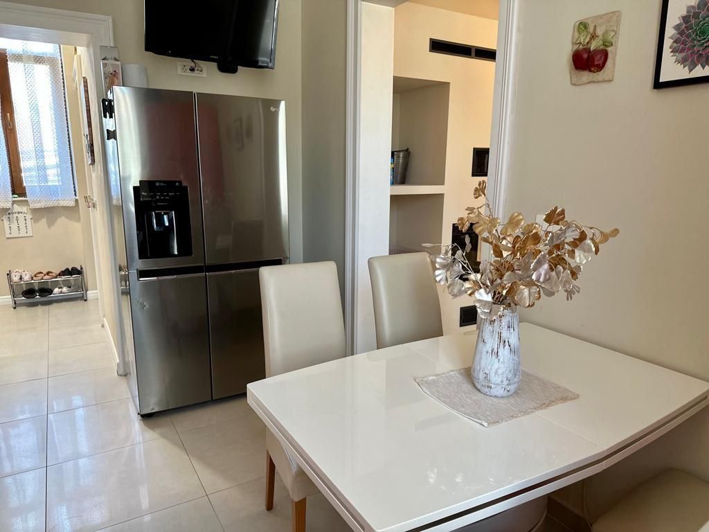 Apartament cu curte, de vanzare, zona Iosefin-Iuliu Maniu. - Poză 3