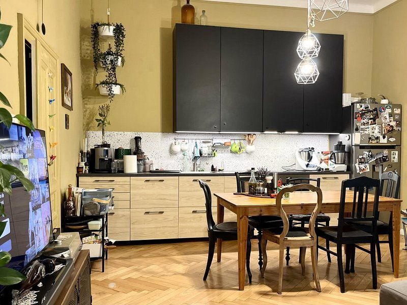 Un apartament cu 3 camere, vibrant si boem, in zona Centrala - Piata Plevnei - Poză 3