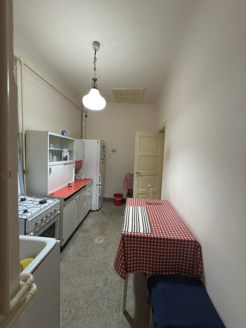 Zona Caraiman, Târgoviște! Casă de vânzare - Poză 9