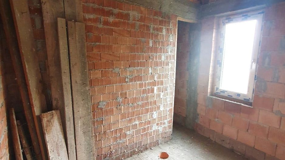 Casă la roșu de vânzare în Hărman, Cartierul Tineretului - Poză 12