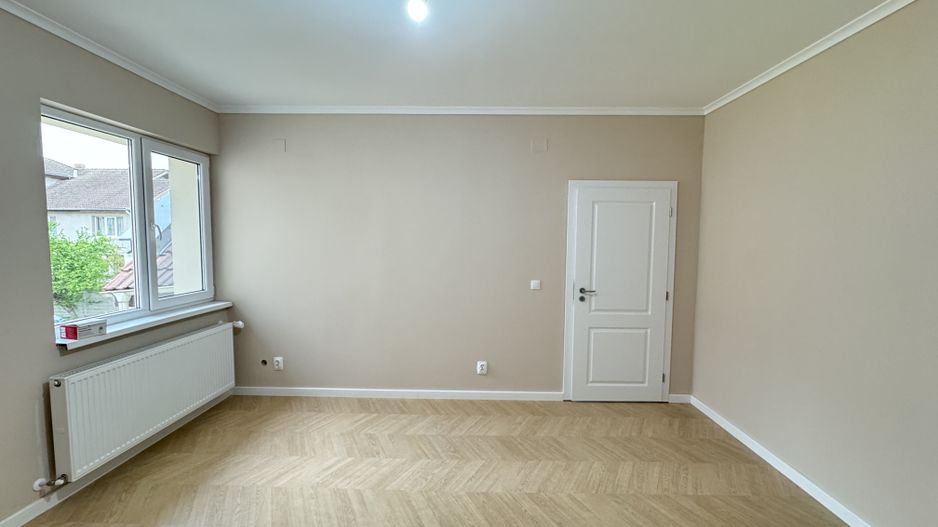 Apartament nr.15 cu 2 camere, boxa si parcare incluse in pret - Poză 1