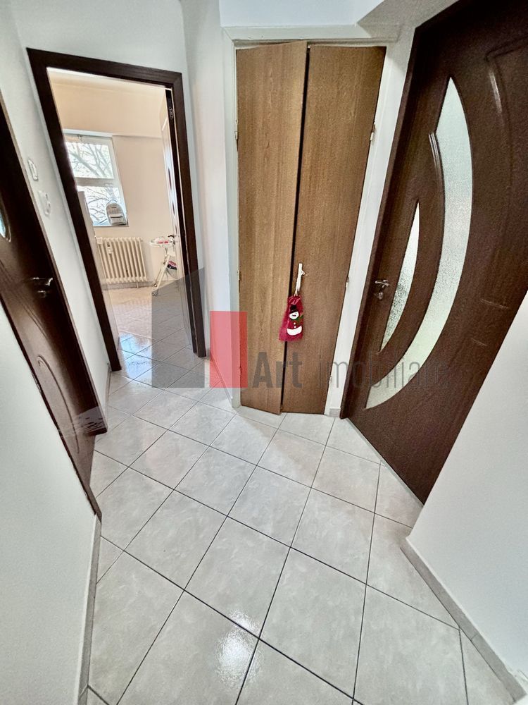 Vânzare garsonieră Timpuri Noi - Splaiul Unirii - Poză 1