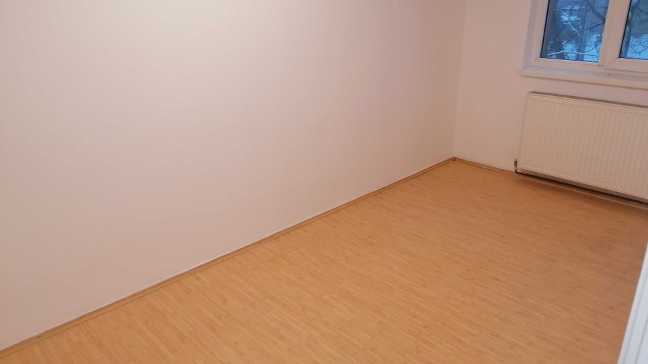 Calea Buziasului | 1 Camera | Etaj 1 | Renovat | Centrala | Bucatarie inchisa - Poză 4