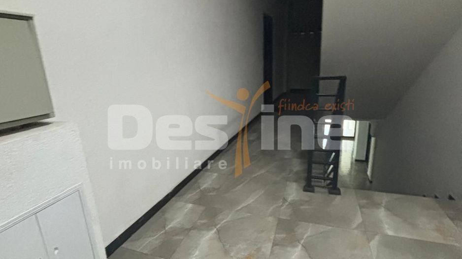 Apartament 2 camere semidecomandat | 55mp | Giulesti | 110.000 E - Poză 1