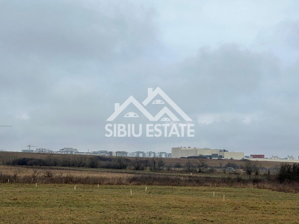 Teren agricol extravilan ,Șelimbăr , 400 mp ,oportunitate investitie - Poză 1
