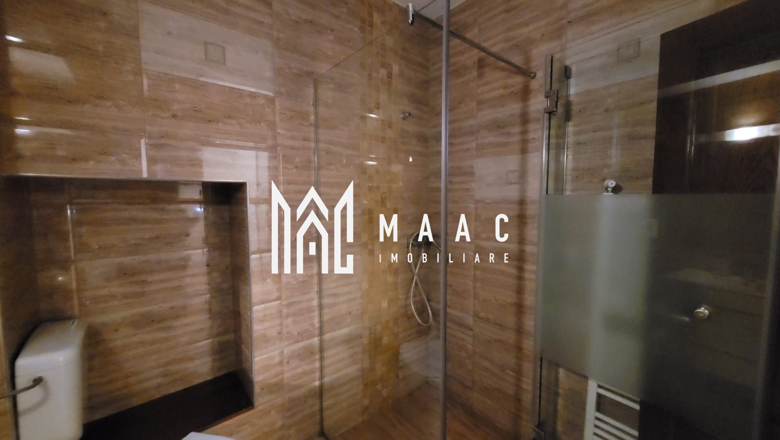 Apartament in Regim Hotelier | Centru | 219M | Pivnita | Pod - Poză 17