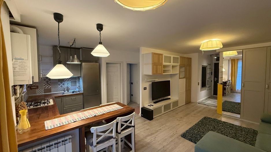 Închiriere Apartament 3 camere, 67,5 mp, etaj 3, bloc 2019, centrală proprie - Poză 3