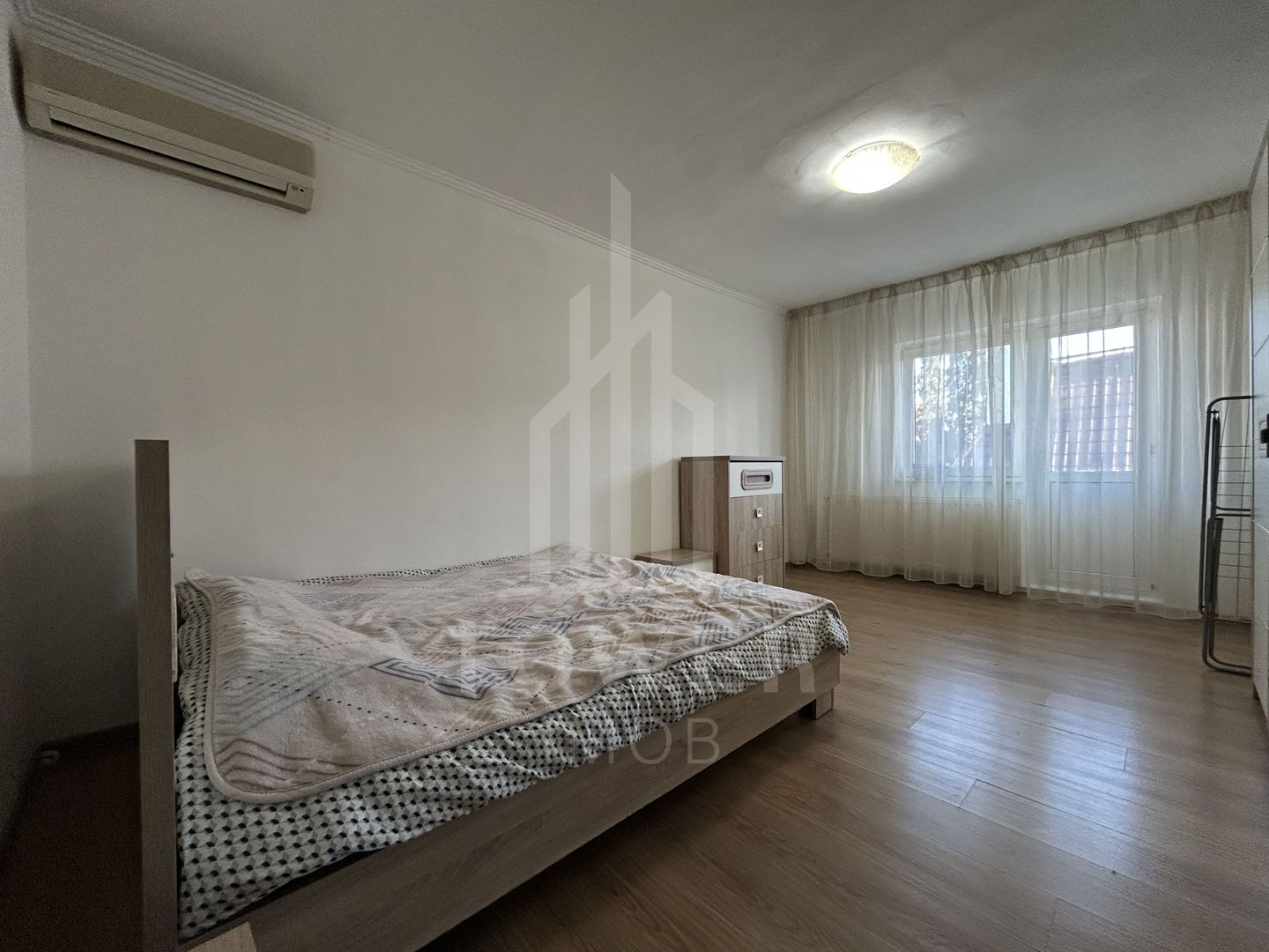 Apartament 2 camere de închiriat | Bulevardul Victoriei - Parcul Sub Arini - Poză 6