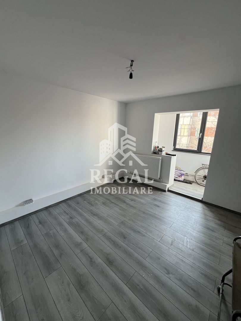 Apartament 2 camere decomandat – renovat complet 2026 – Micro 5/1 - Poză 1