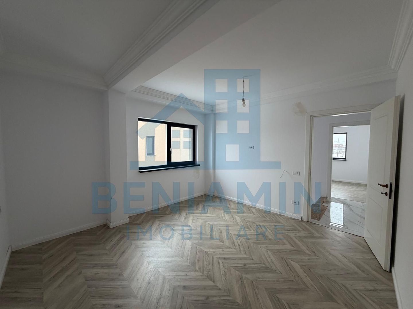 Casa P+1 Living-Bucatarie-3 Dormitoare-Toate utilitatile-Disponibila - Poză 10