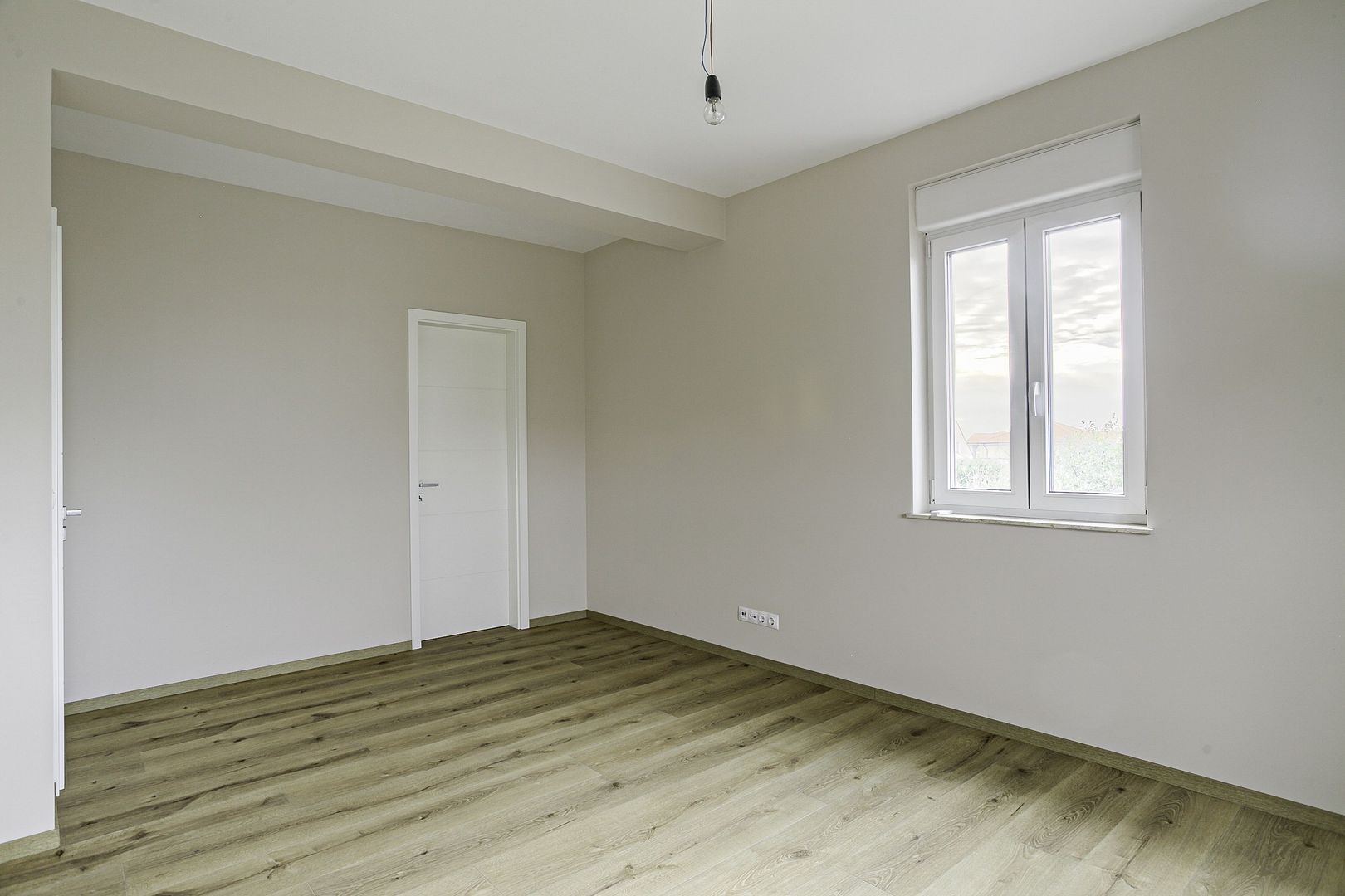 REDUCERE Vila superba pe colt in cartierul Europa, Vladimirescu - Poză 9