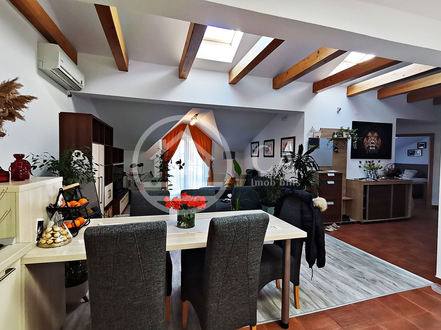 Apartament la casa, de inchiriat cu 2 camere Ultracentral, Oradea - Poză 2