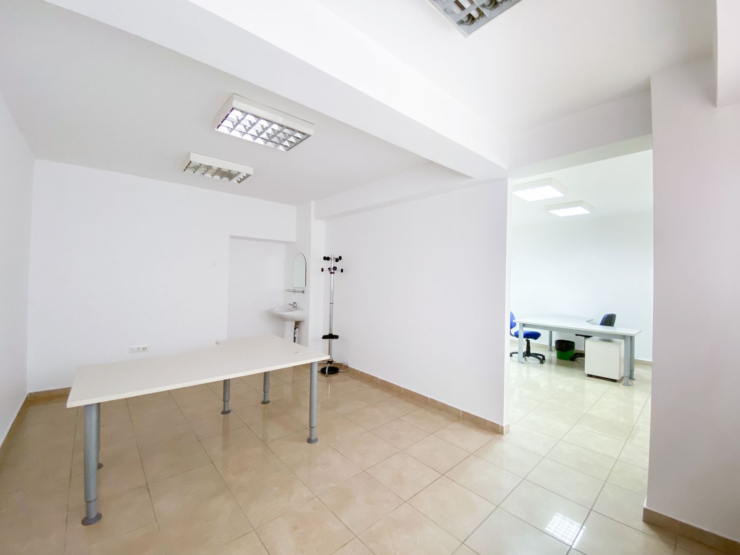 De inchiriat in cladire birouri P+5 etaje – PARTER - Poză 26