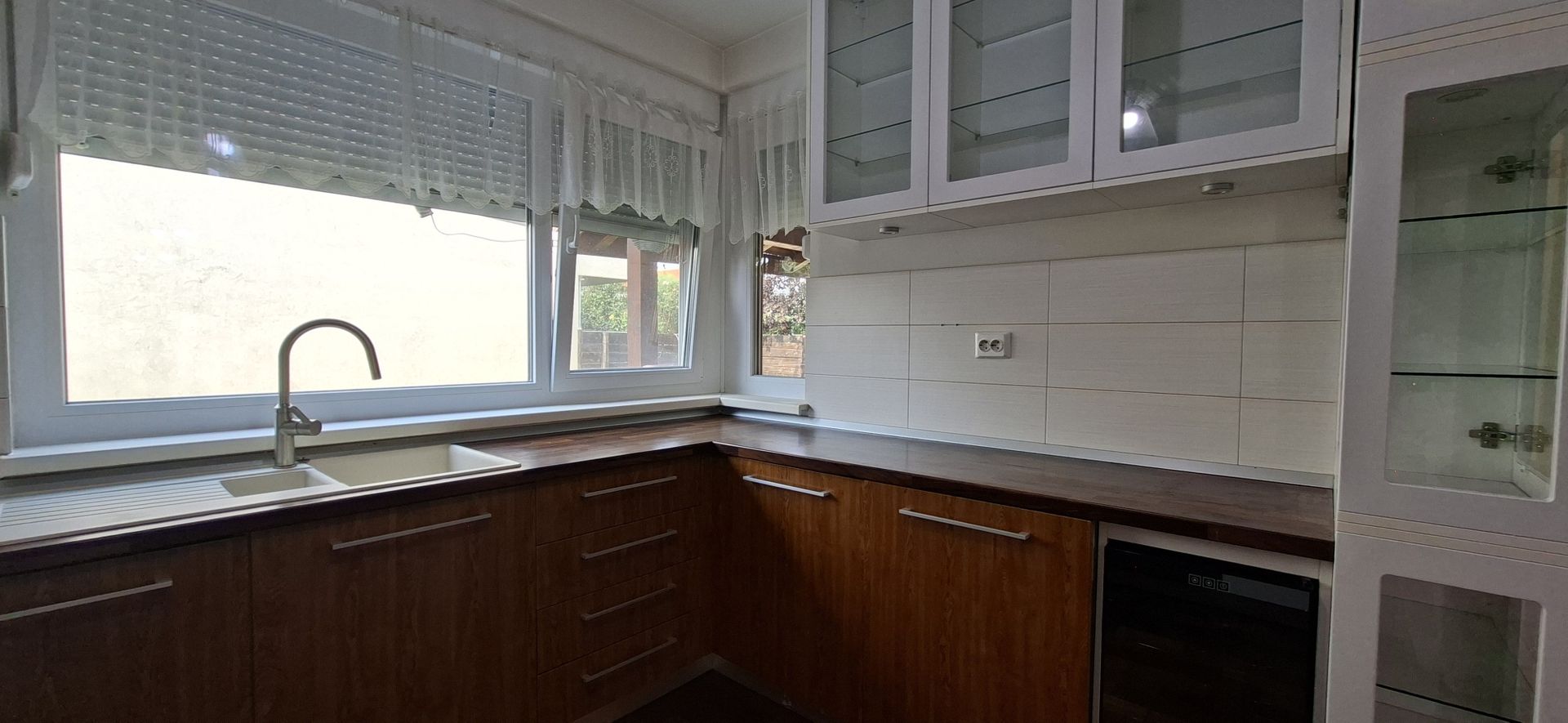 Casa P+E cu 4 camere - Aradului/British SCHOOL - Poză 7