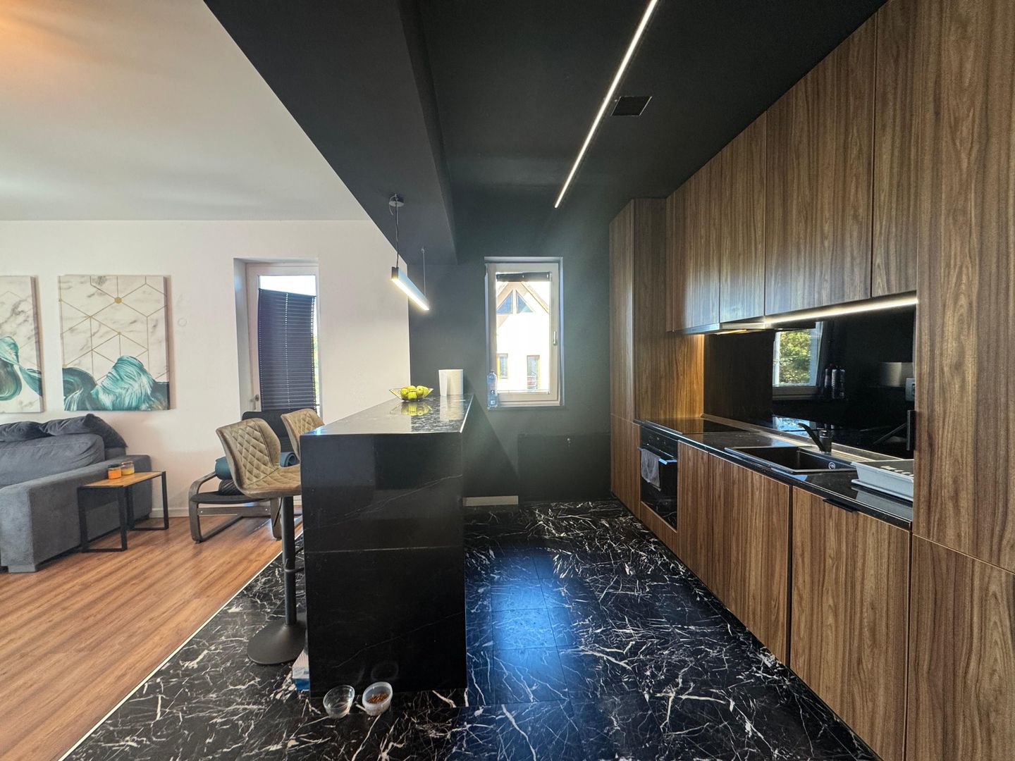 3 CAMERE + LOC DE PARCARE || SISESTI - Poză 9