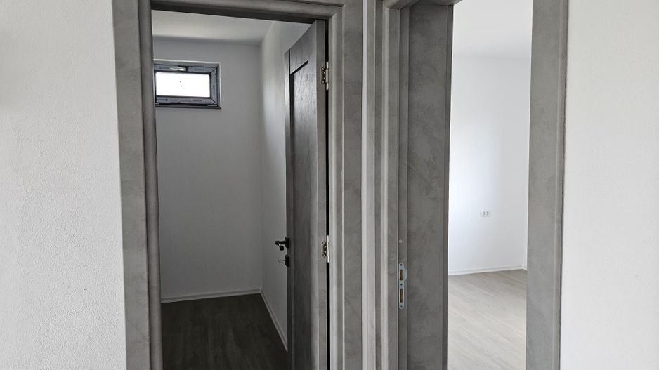 Vânzare Vilă Nouă Moderna în Balotești, Pitești, langa Padure - Poză 8