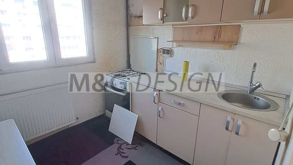 2 camere decomandat  Gh Lazar etaj intermediar - Poză 2