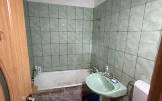 Apartament 3 camere Caldea Bucuresti-Rotonda-de renovat - Poză 3