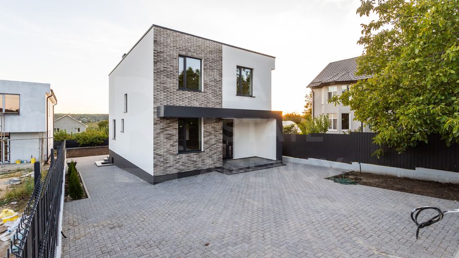 Vânzare, casă 140 mp, 6 ari, str. Mircea cel Bătrân, Trușeni - Poză 1