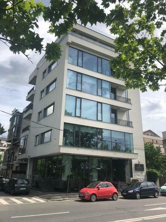 Birouri Premium, FLOREASCA LAKE OFFICES, 195 - 390 mp - Poză 1