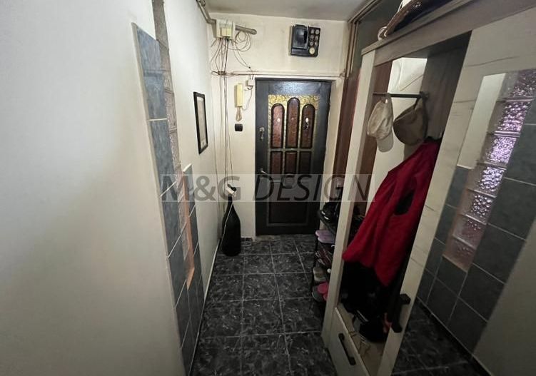 Apartament 3 camere Soarelui etaj 2 cu centrala - Poză 5