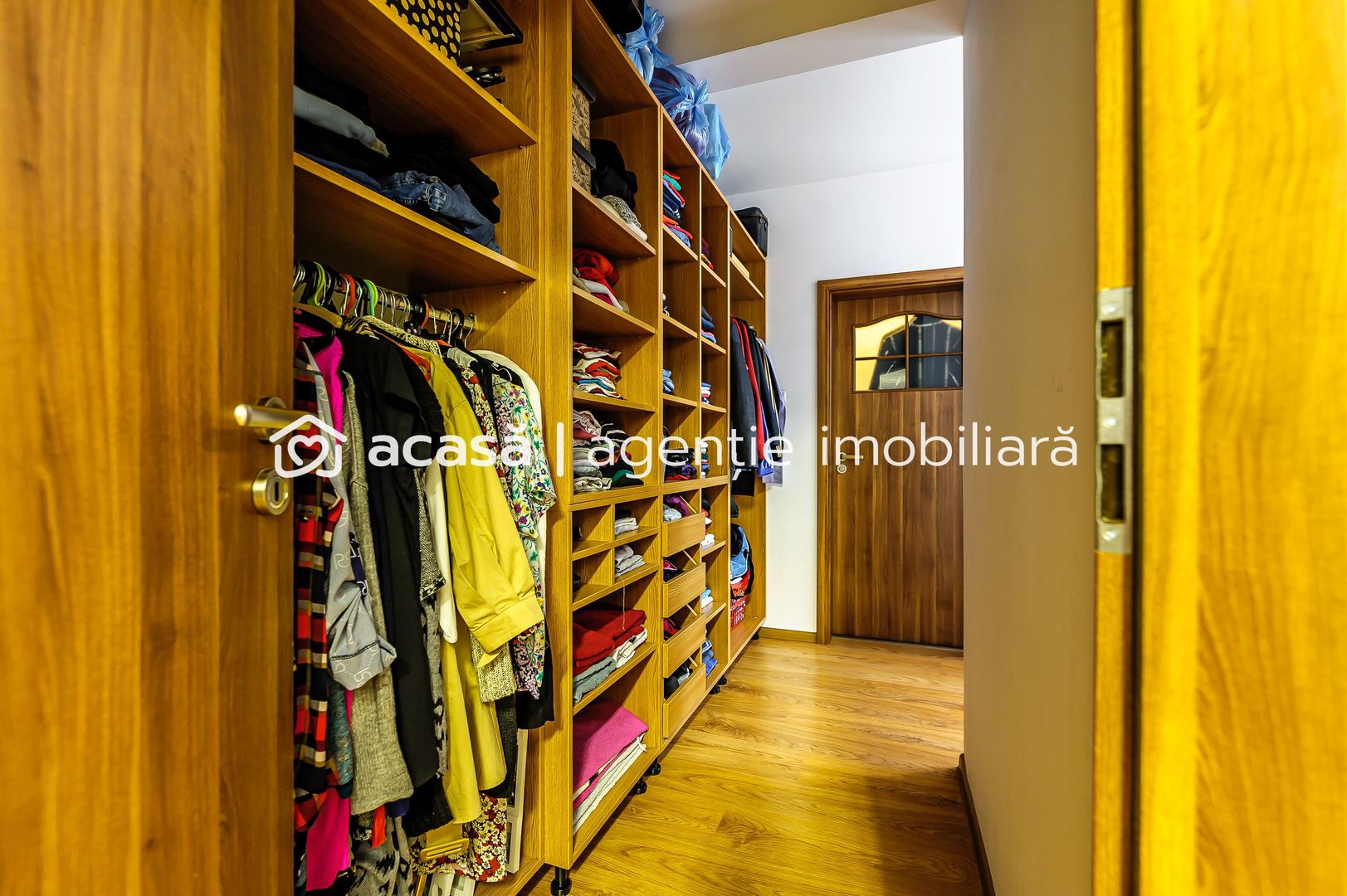 Apartament modern cu 3 camere, Via Romana. Arad. - Poză 5