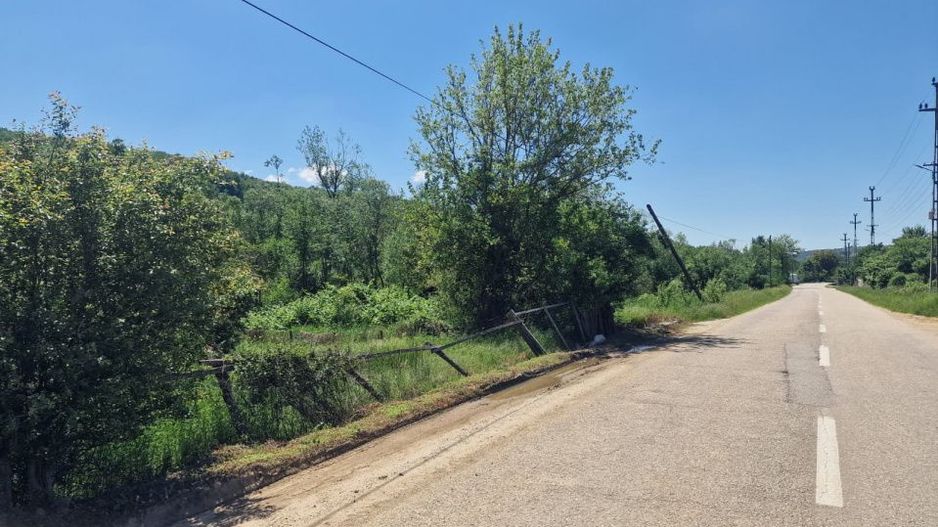  Proprietate în Comuna Botești, Județul Argeș – Zonă Pitorească și Liniștită ! - Poză 25