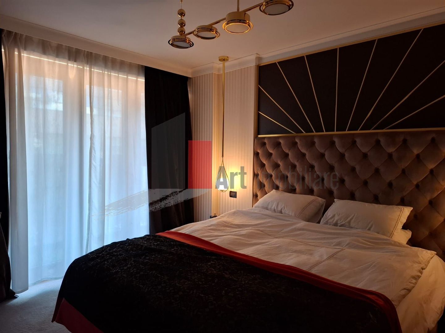 Apartamentul "SCARSITA" , bloc exclusivist, bloc nou - Poză 4