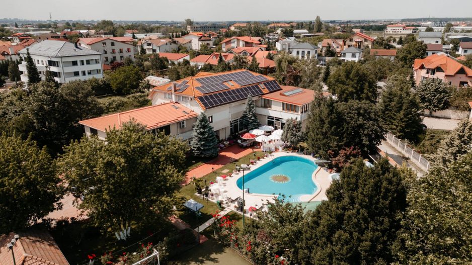 Resedinta premium| Teren de tenis | Piscină încălzită | Infrastructură completă! - Poză 32