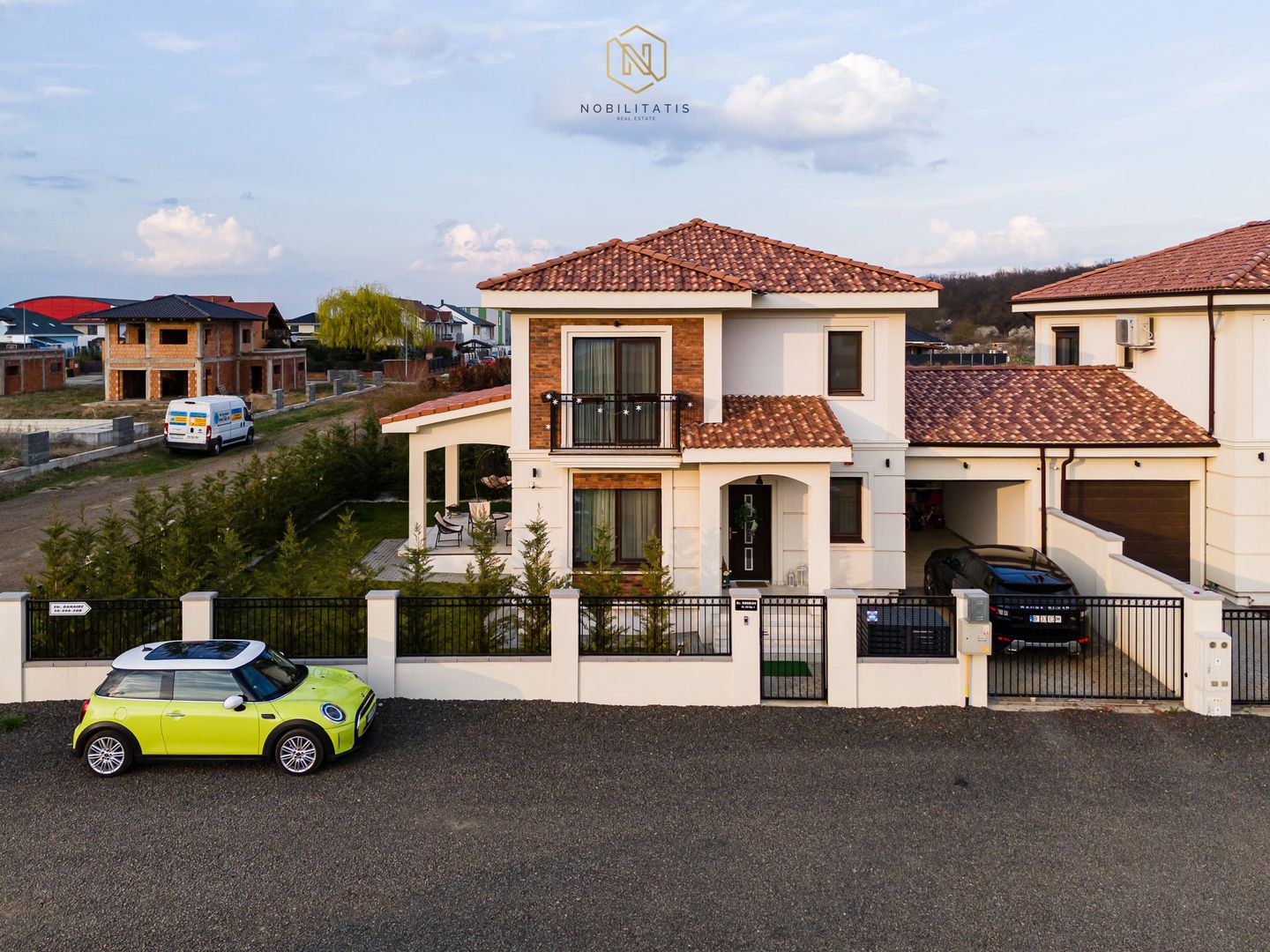 Casa Superba cu Garaj | 4 dormitoare | Liziera Padurii, Central | Com0 - Poză 42