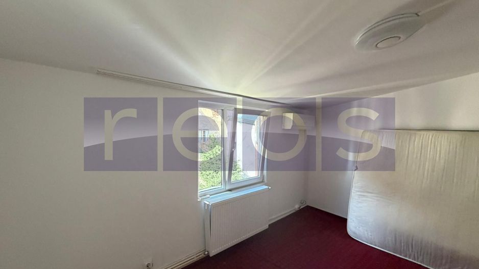 VILA 8 CAMERE | 150 MP | MANTULEASA | RENOVATA | UNIRII - Poză 4