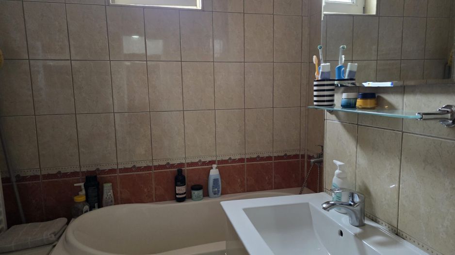 LOC. RACACIUNI,  APARTAMENT 3 CAMERE - Poză 18