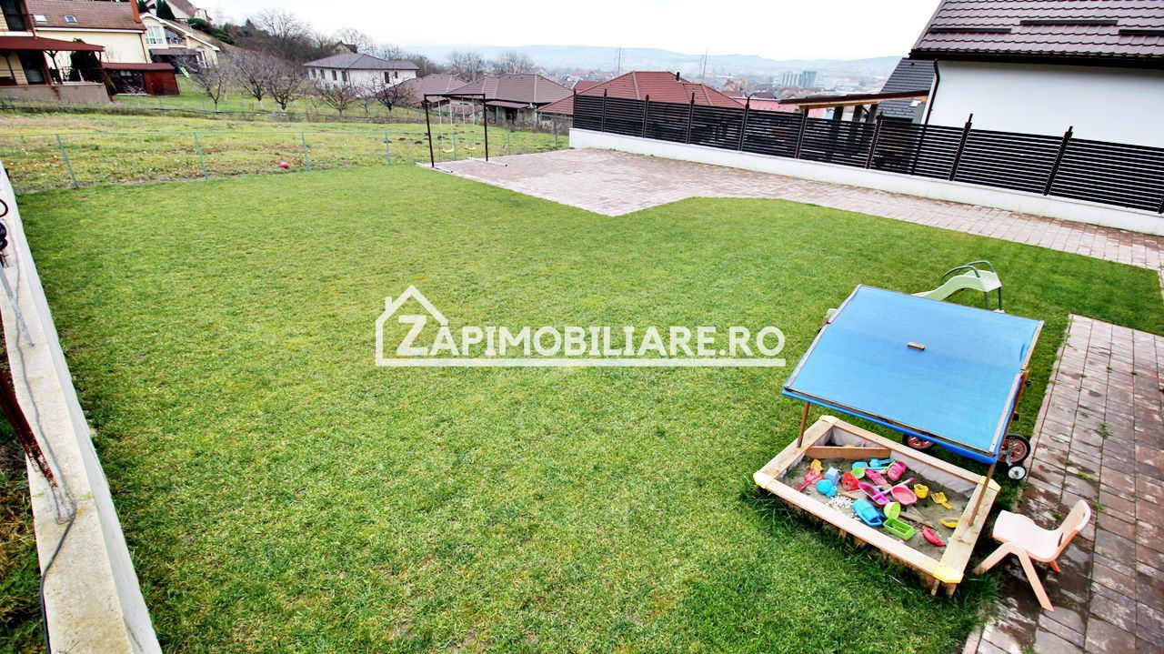 Casa 4 camere, 2 băi,141 mp,555 mp teren,cartier Răsăritului - Poză 9