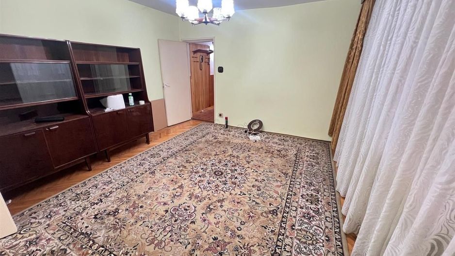 2 cam Girocului parter inalt  cu balcon - Poză 6