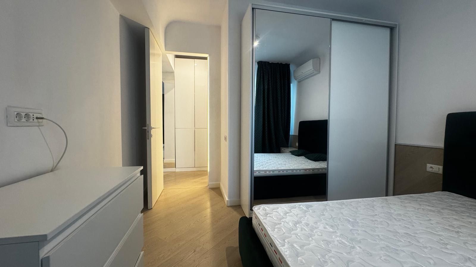 Apartament 2 camere Cortina North parcare inclusa - Poză 2