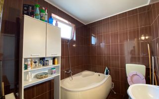 Apartament cu 3 camere, situat la etaj intermediar, bloc nou, zona Salciei - Poză 7