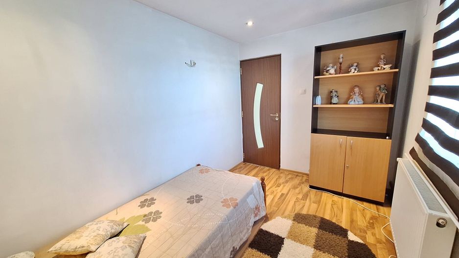 Inchiriere apartament la casa, Centru Bascov - Poză 6